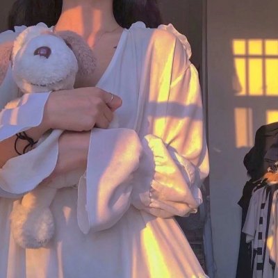 临界2：安魂曲封面
